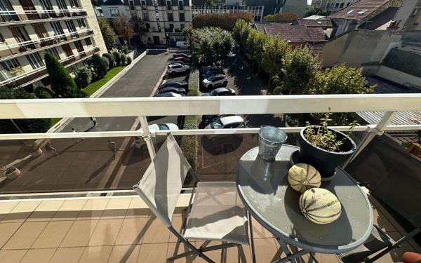 Appartement à vendre    3 pièces • 63,77 m2 La Varenne - Saint-Maur-des-Fossés