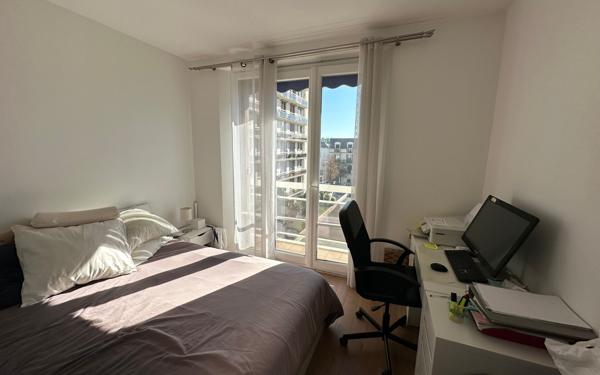 Appartement à vendre    3 pièces • 63,77 m2 La Varenne - Saint-Maur-des-Fossés