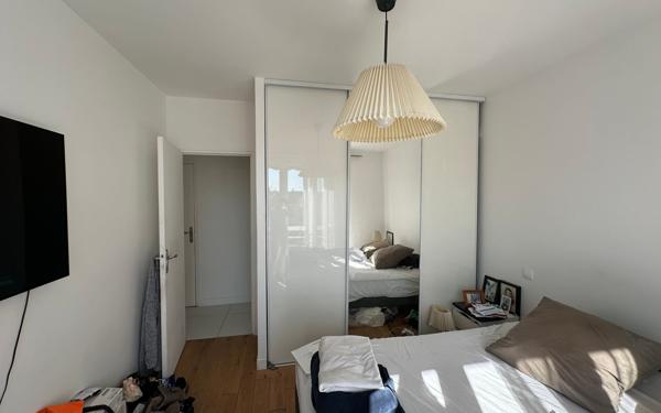 Appartement à vendre    3 pièces • 63,77 m2 La Varenne - Saint-Maur-des-Fossés