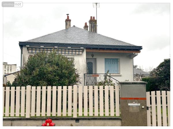 Maison à vendre à Angers dans le Maine-et-Loire (49000), ref : 49014-1822   
Deux Croix Banchais