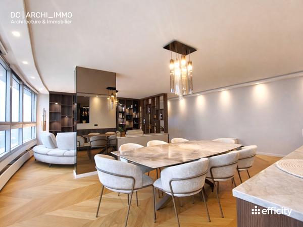 Appartement
         5 pièces
        - 150 m² Bien prestige 1 215 000 € *