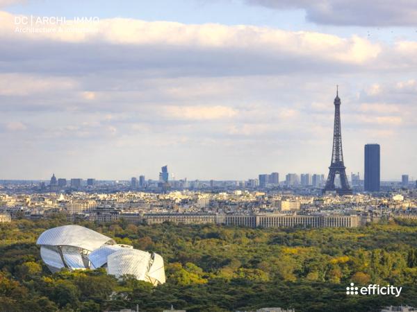 Appartement
         5 pièces
        - 150 m² Bien prestige 1 215 000 € *