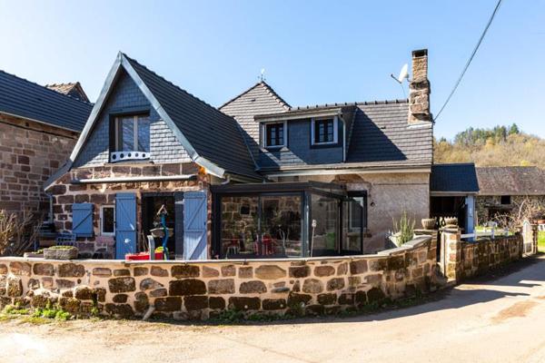 Maison à vendre |  Saint-Viance |  4 pièces | 157 m²