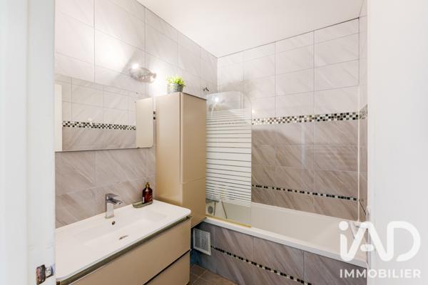 Appartement à vendre 4 pièces 75,71 m² Saint-Ouen-l'Aumône
