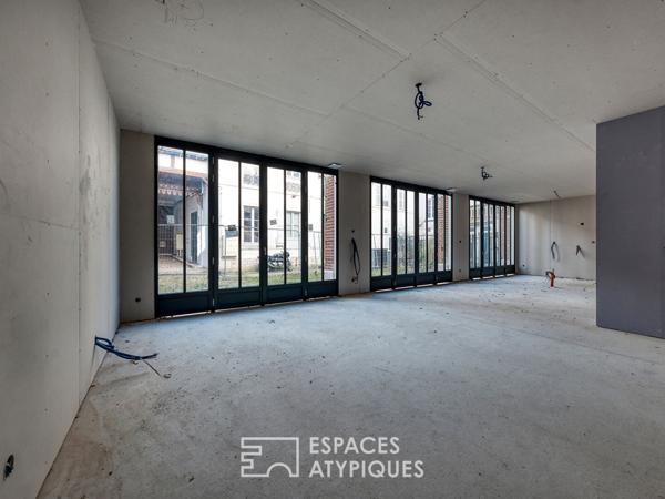 Anciennes écuries revisitées, au coeur d’un quartier prisé d’Orléans