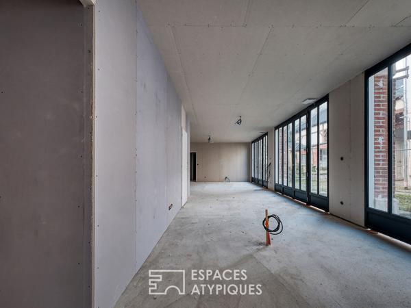 Anciennes écuries revisitées, au coeur d’un quartier prisé d’Orléans