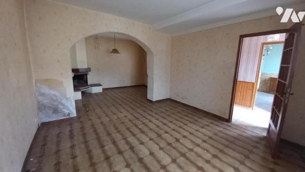 MALICORNE SUR SARTHE : MAISON avec garage et sur terrain 207 m²