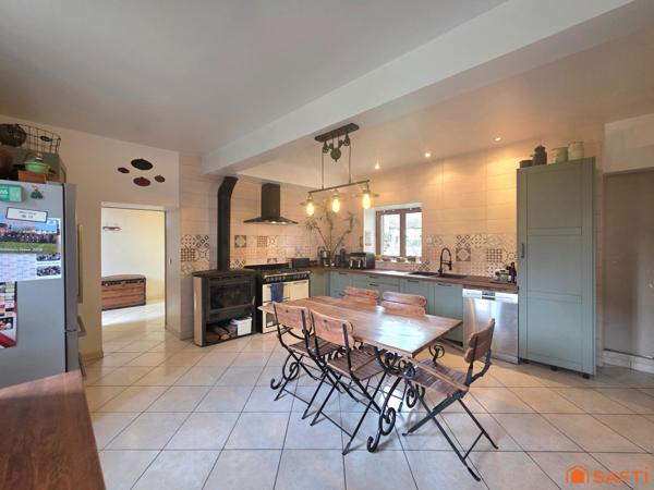 Ensemble d'habitations - Idéal famille ou projet locatif grâce à son agencement