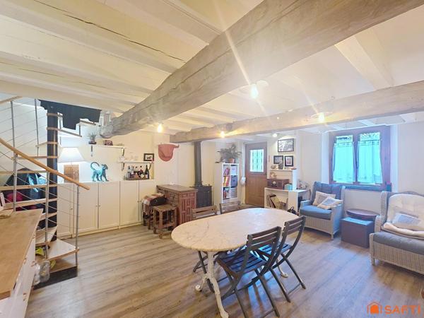 Ensemble d'habitations - Idéal famille ou projet locatif grâce à son agencement