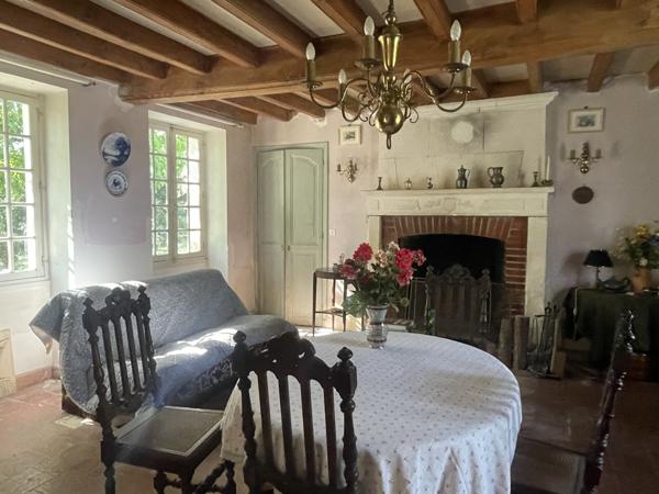 MAISON DE CAMPAGNE AU CALME // ST JEAN DE SAUVES