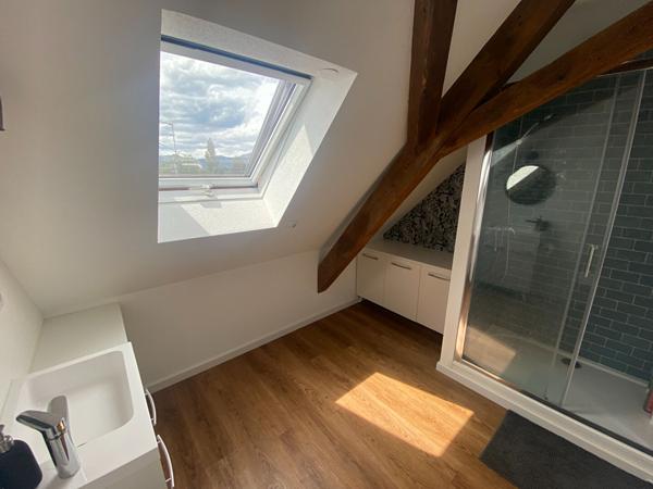 Maison - 6 pièces - 155 m²