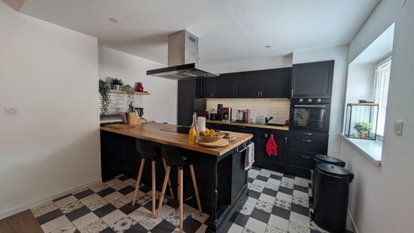 Maison - 6 pièces - 155 m²