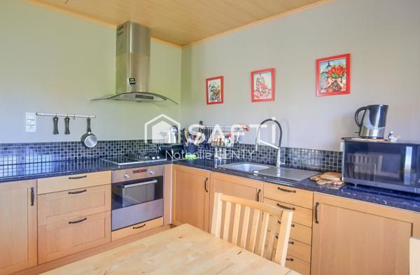 MAISON AVEC JARDIN ET DEPENDANCE/GARAGE A 10 MINUTES DE STEENVOORDE ET DE WORMHOUT