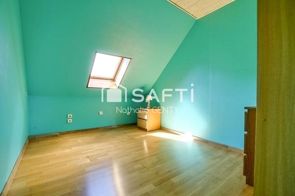 MAISON AVEC JARDIN ET DEPENDANCE/GARAGE A 10 MINUTES DE STEENVOORDE ET DE WORMHOUT