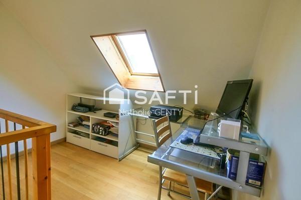 MAISON AVEC JARDIN ET DEPENDANCE/GARAGE A 10 MINUTES DE STEENVOORDE ET DE WORMHOUT