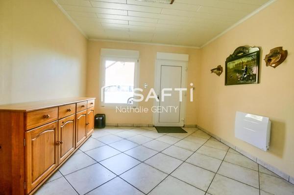 MAISON AVEC JARDIN ET DEPENDANCE/GARAGE A 10 MINUTES DE STEENVOORDE ET DE WORMHOUT