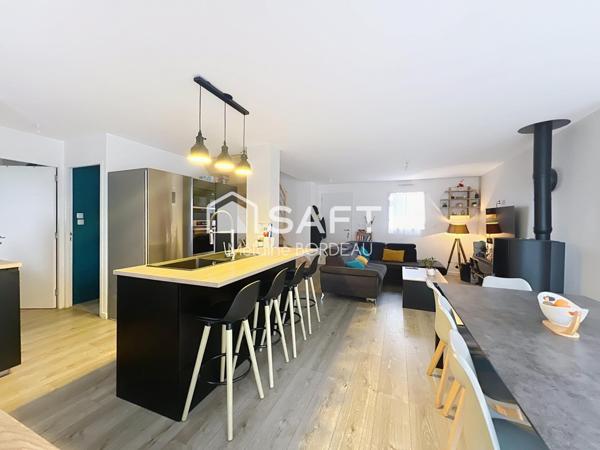 Maison récente, 5 chambres écoles et commerce à pied