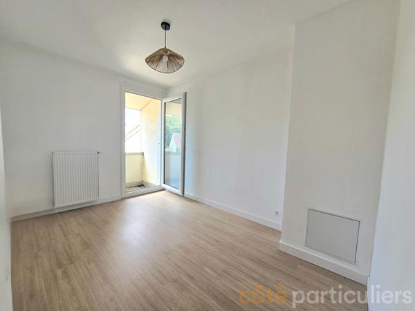 Vente
                Maison91,5 m² - 4 Pièces -
                    JOUE LES TOURS (37300)