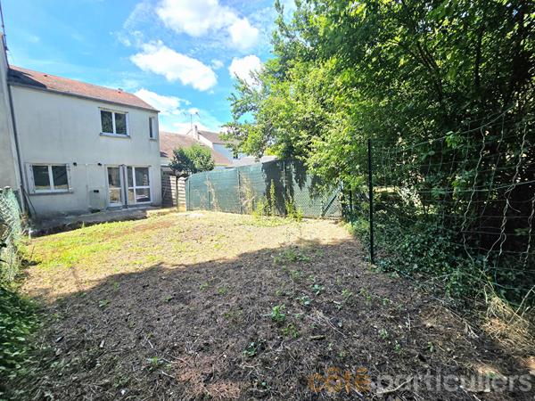 Vente
                Maison91,5 m² - 4 Pièces -
                    JOUE LES TOURS (37300)