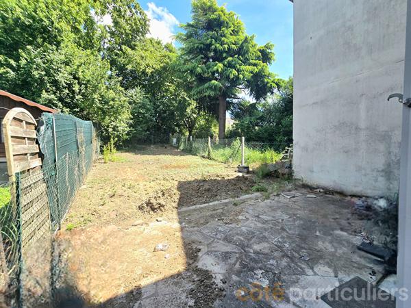 Vente
                Maison91,5 m² - 4 Pièces -
                    JOUE LES TOURS (37300)