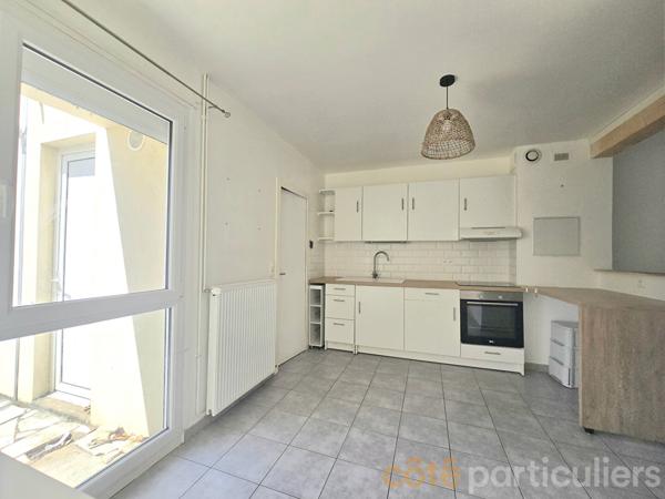 Vente
                Maison91,5 m² - 4 Pièces -
                    JOUE LES TOURS (37300)
