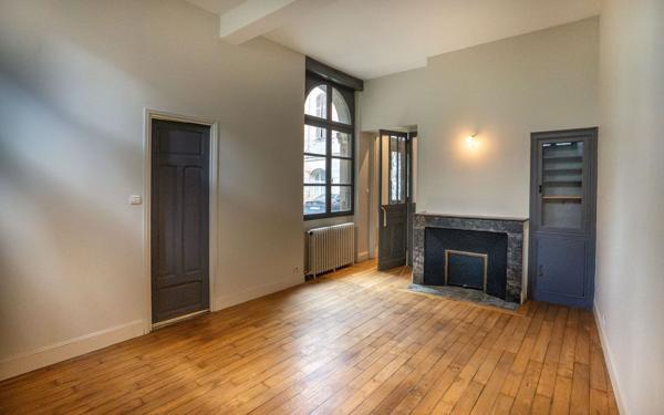 Maison à vendre    4 pièces • 84 m2 Toulouse