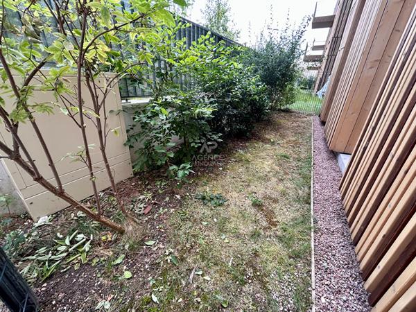 Appartement Carrières-sous-poissy 3 pièce(s) 69 m2 269 900 € **  - Référence  9248