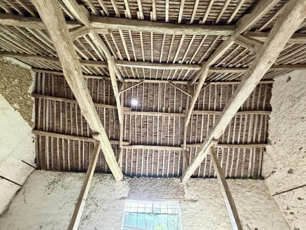 Vente                                                      Maison
                        
                     1 pièces                      118 m2                     à Coulommiers