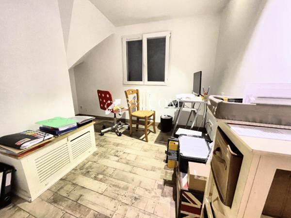 Villa 5 pièce(s) 3 chambre(s) 108 m²