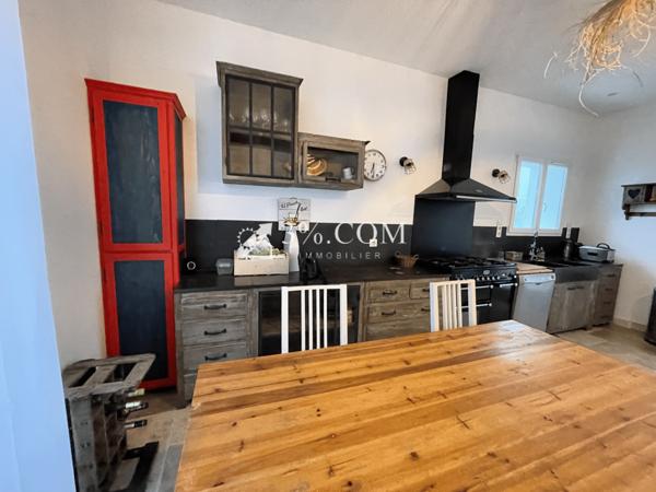 Villa 5 pièce(s) 3 chambre(s) 108 m²