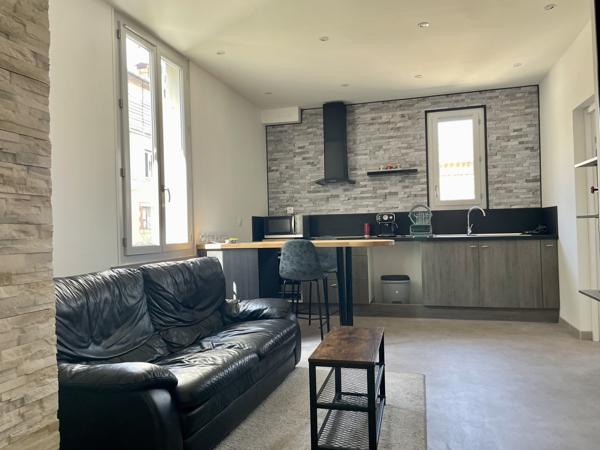 Maison 8 pièces - 298 m²