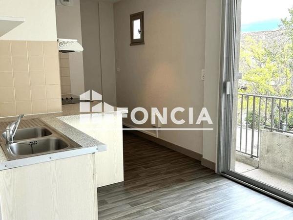 Location Appartement 5 pièces 112.84 m² - 14 BIS, PLACE PRAX-PARIS Montauban 82000