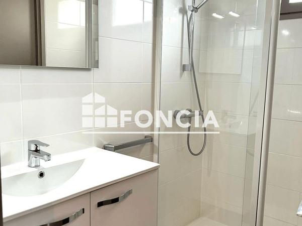 Location Appartement 5 pièces 112.84 m² - 14 BIS, PLACE PRAX-PARIS Montauban 82000