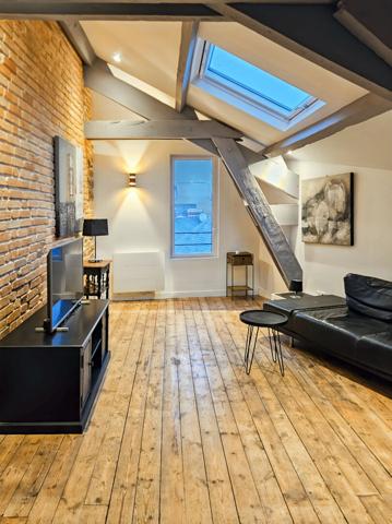 5 chambres, 5 douches, coeur historique de Vannes