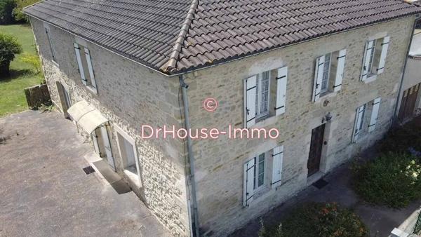 Maison à vendre 8 pièces de 197 m²