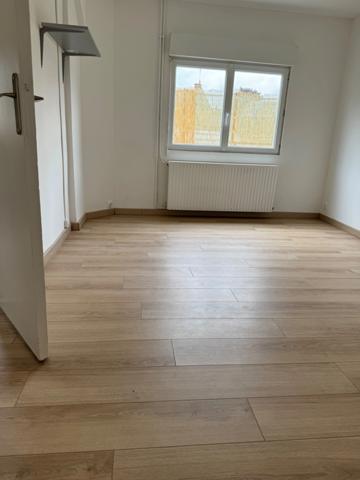 MAISON louée 450 euros en centre de Mayenne pour investisseur