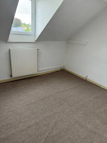 MAISON louée 450 euros en centre de Mayenne pour investisseur