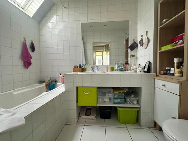 Maison à SAINT-PAVACE, 72190 - 6 pièces 165m²