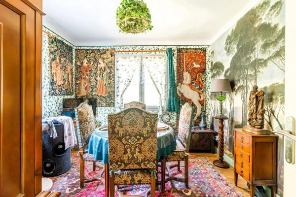 Vente                                                      Maison
                        
                     7 pièces                      154 m2                     à Thorigny-sur-Marne
