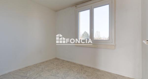 À vendre Appartement 5 pièces 76.84 m² - Laon 02000