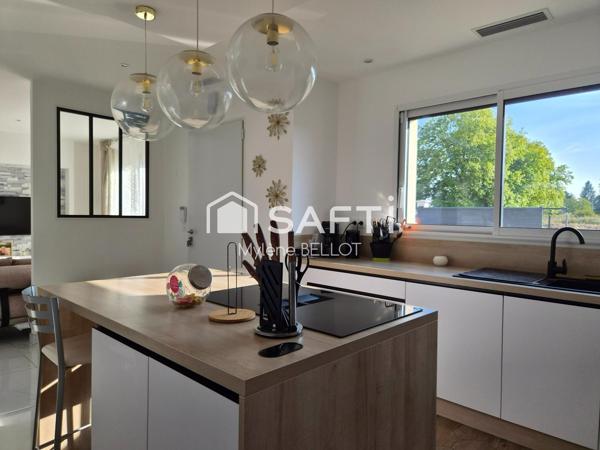 Superbe plain-pied récent de 122 m² climatisé