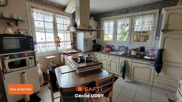 Investissement Maison en  Nue Propriété avec DUH sur une tête.