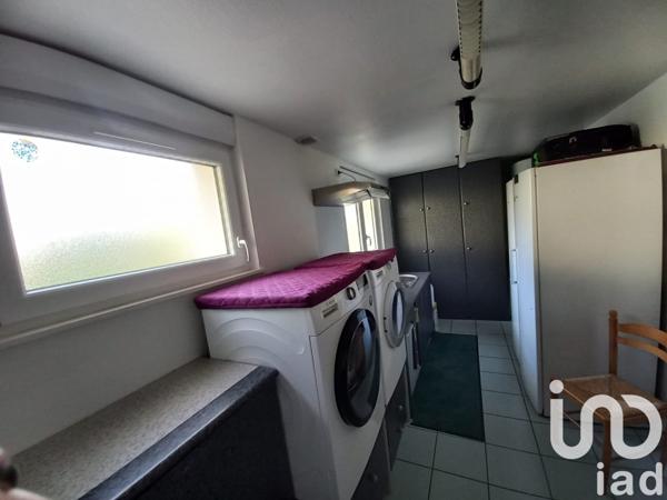 Maison à vendre 8 pièces 265 m² Carhaix-Plouguer