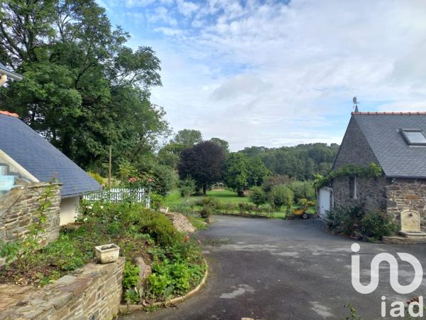 Maison à vendre 8 pièces 265 m² Carhaix-Plouguer