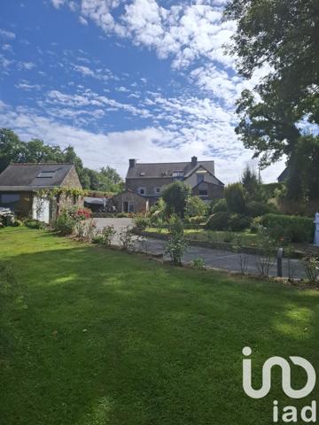 Maison à vendre 8 pièces 265 m² Carhaix-Plouguer