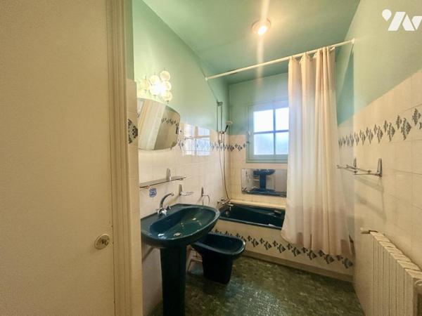 Maison Familiale - 4 Chambres / A rénover - MACHECOUL