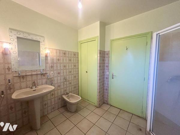 Maison Familiale - 4 Chambres / A rénover - MACHECOUL