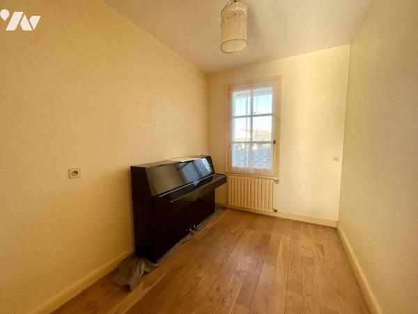 Maison Familiale - 4 Chambres / A rénover - MACHECOUL