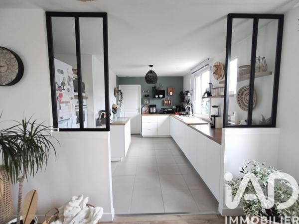 Maison à vendre 5 pièces 110 m² Pontault-Combault