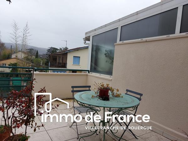 Appartement T3  70.28m² garage, parking, terrasse et jardinet.